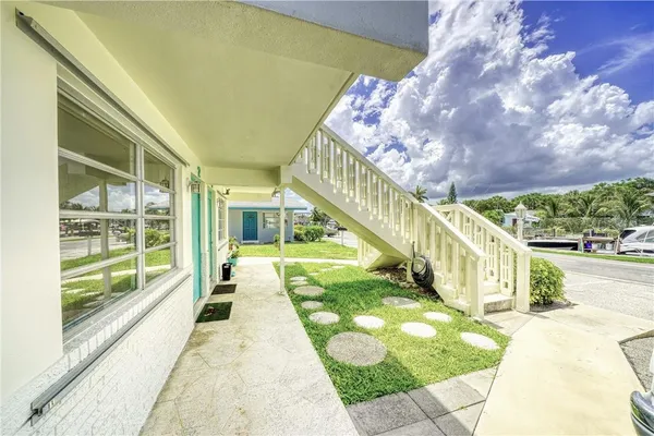 $1,999,000 | 3220 Canal Drive, Pompano Beach, FL 33062