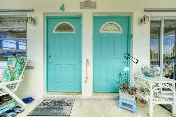 $1,999,000 | 3220 Canal Drive, Pompano Beach, FL 33062