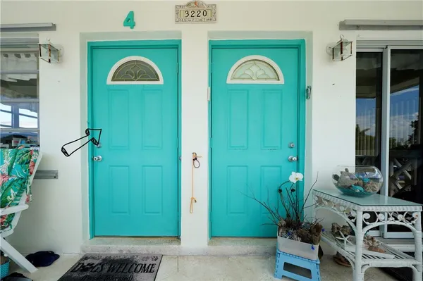 $1,999,000 | 3220 Canal Drive, Pompano Beach, FL 33062