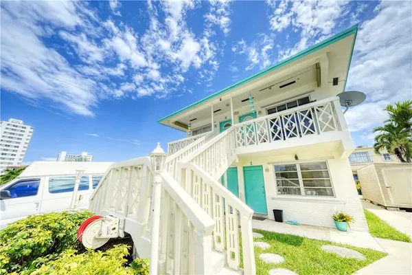 $1,999,000 | 3220 Canal Drive, Pompano Beach, FL 33062