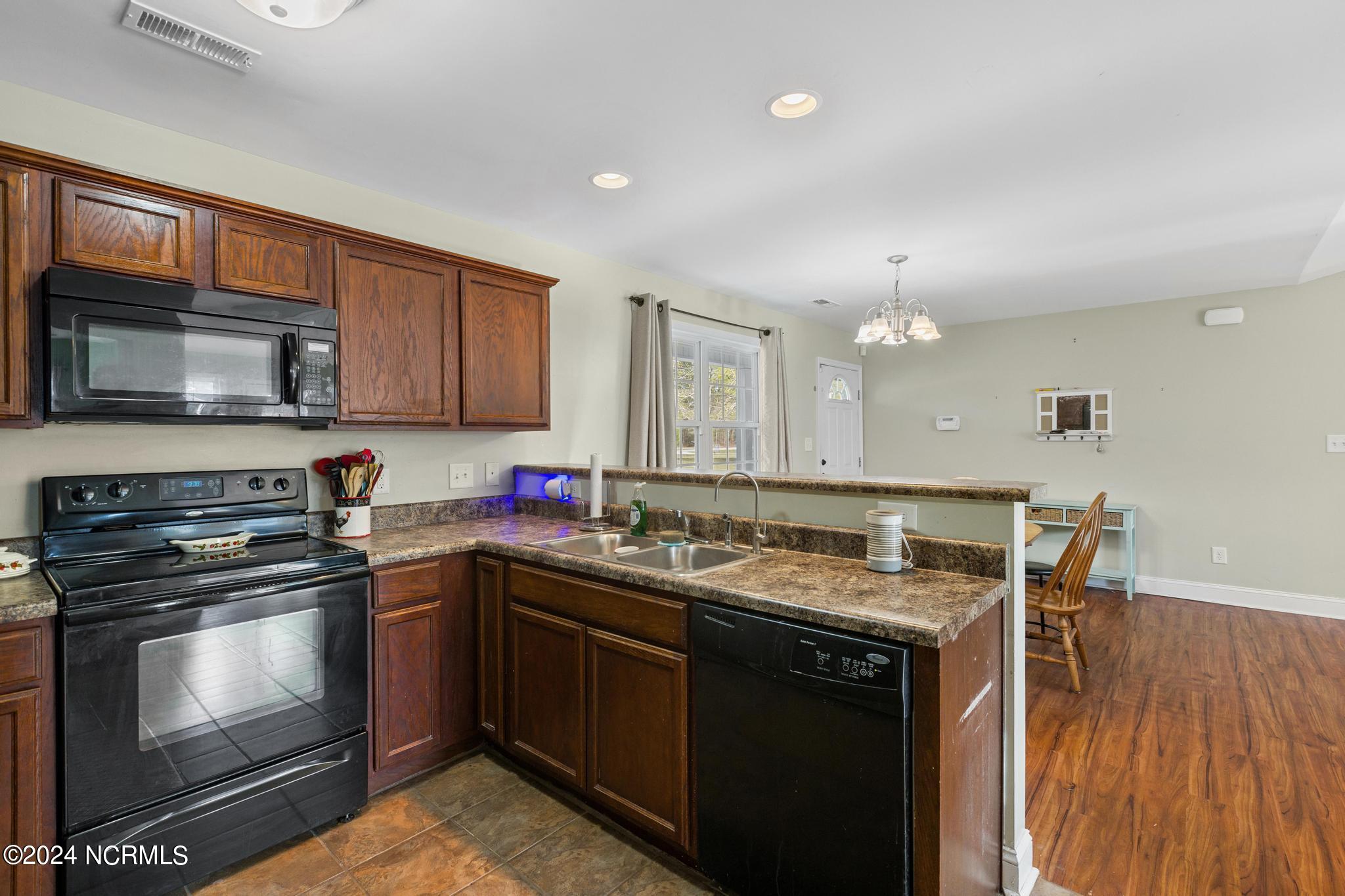 177 Nelson Park Road Maple Hill, NC 28454 - Photo 10 of 25 IMG_1465