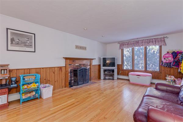 14 Valentine Road Hopkinton, MA 01748 - Photo 7 of 28 Gallery Image 7