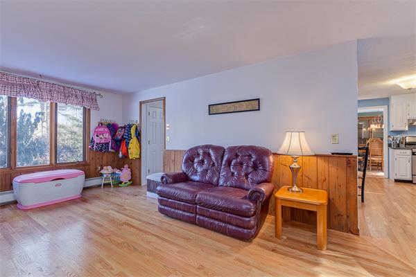 14 Valentine Road Hopkinton, MA 01748 - Photo 8 of 28 Gallery Image 8