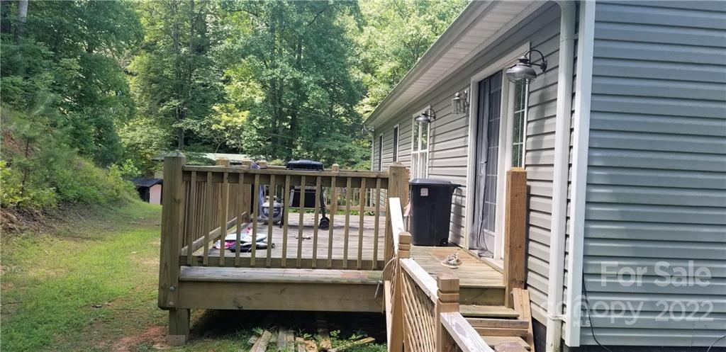 449 Shook Road Bryson City, NC 28713 - Photo 7 of 29 Gallery Image 7