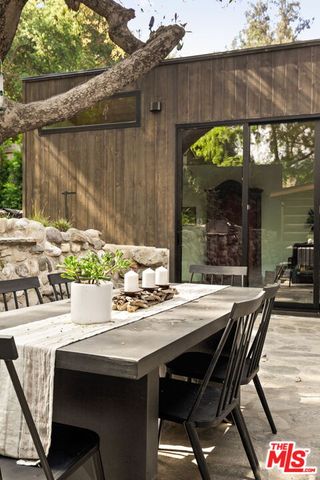 $8,200 | 8692 Lookout Mountain Avenue, Los Angeles, CA 90046