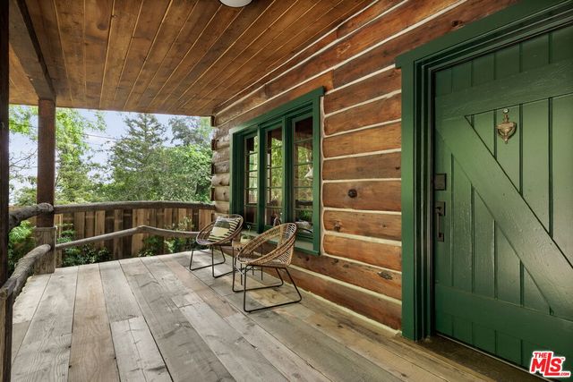 $8,200 | 8692 Lookout Mountain Avenue, Los Angeles, CA 90046