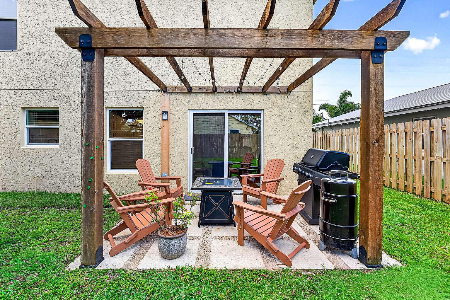 6211 Drake Street Jupiter, FL 33458 - Photo 35 of 39 035_Allen.35
