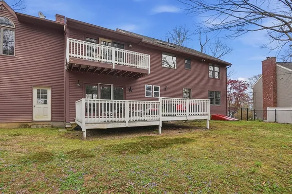 $600,000 | 26 Woodside Circle, Sturbridge, MA 01566