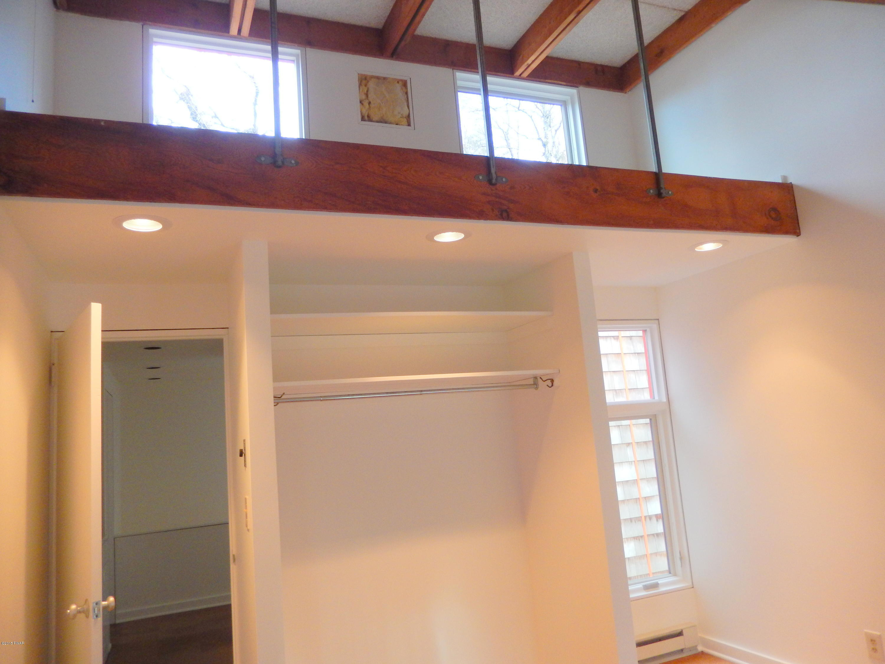 108 Fairview Hemlock Point Road Road Tafton, PA 18464 - Photo 25 of 59