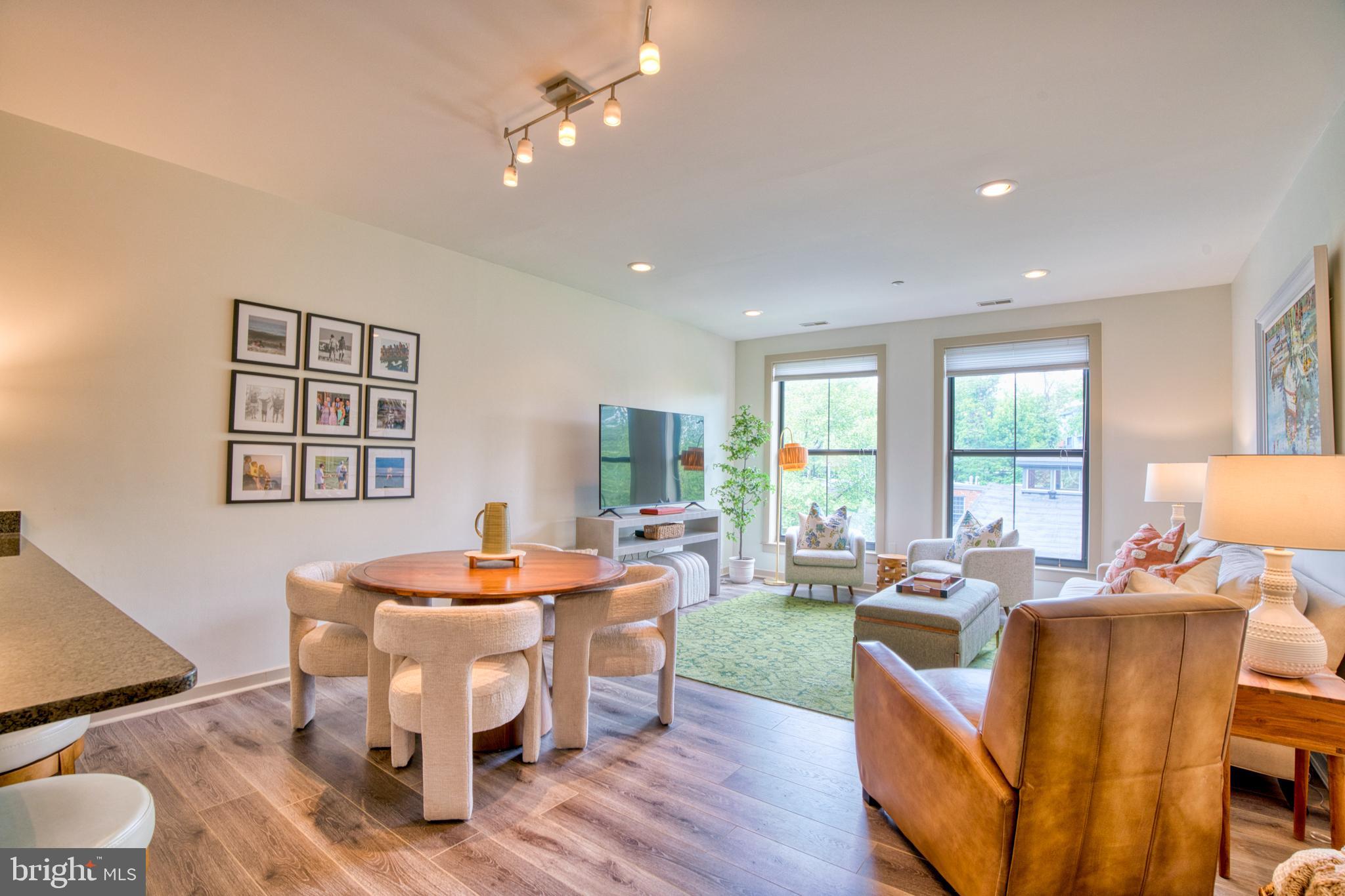 2007 Clipper Park Road, Unit 325 Baltimore, MD 21211 - Photo 10 of 41 Open concept