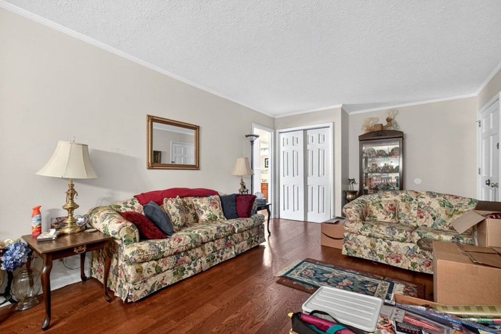 149 North Main Street Sparta, TN 38583 - Photo 9 of 14 a living room with furniture and wooden floor
