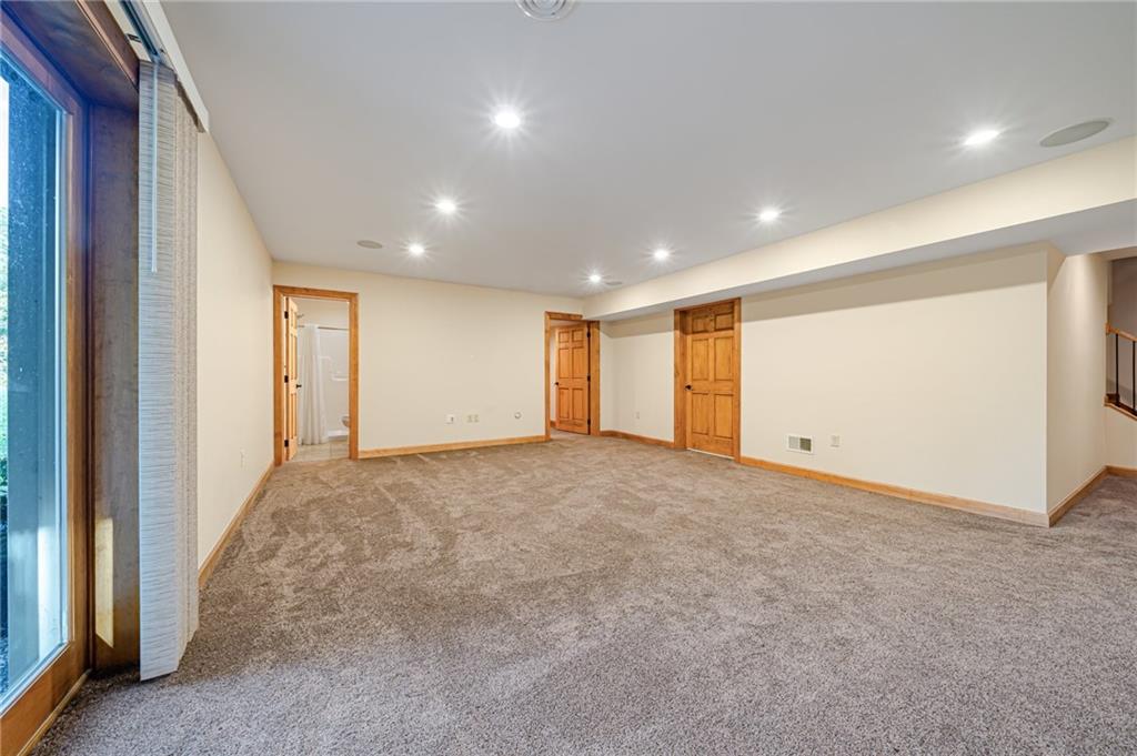 2780 Ipnar Road Irwin, PA 15642 - Photo 36 of 49 a view of an empty room