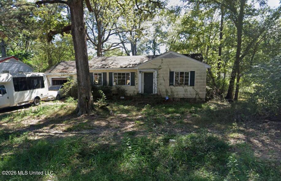 1069 Combs Street Jackson, MS 39204 - Photo 1 of 1 Combs