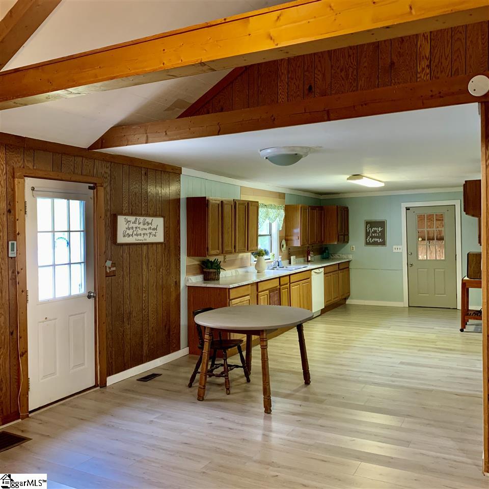 3020 State Park Road Greenville, SC 29609 - Photo 8 of 29 Gallery Image 8