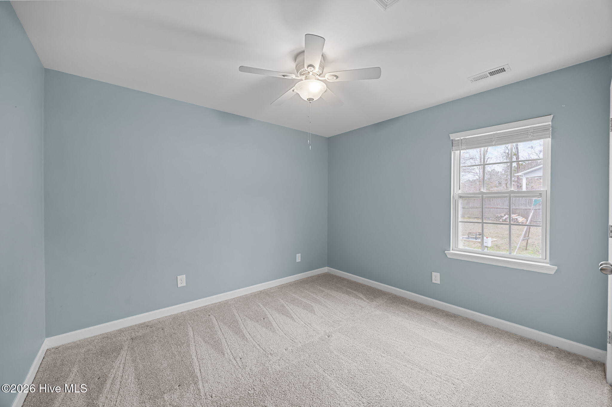 815 Little Roxy Court Jacksonville, NC 28540 - Photo 12 of 48 9-web-or-mls-815 Little Roxy Ct. 15