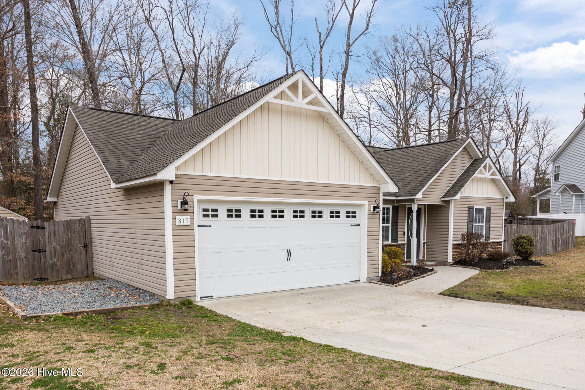 815 Little Roxy Court Jacksonville, NC 28540 - Photo 5 of 48 2-web-or-mls-815 Little Roxy Ct. 87
