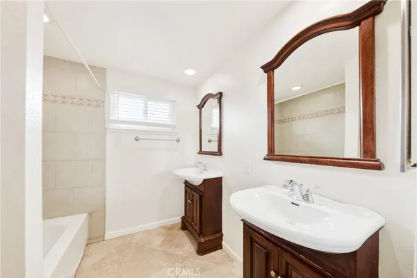 $798,000 | 10072 Meadowlark Avenue, Fountain Valley, CA 92708