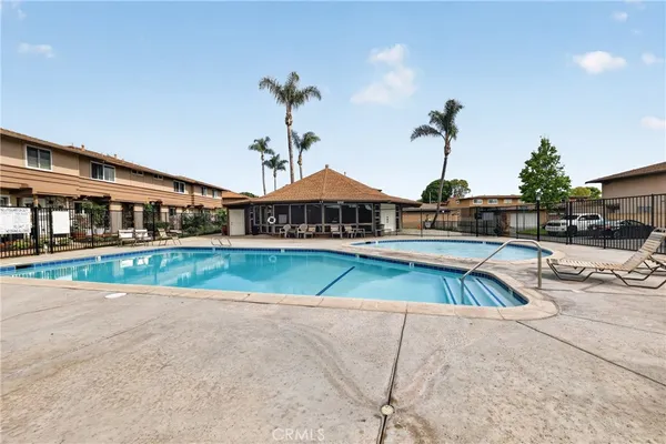 $798,000 | 10072 Meadowlark Avenue, Fountain Valley, CA 92708
