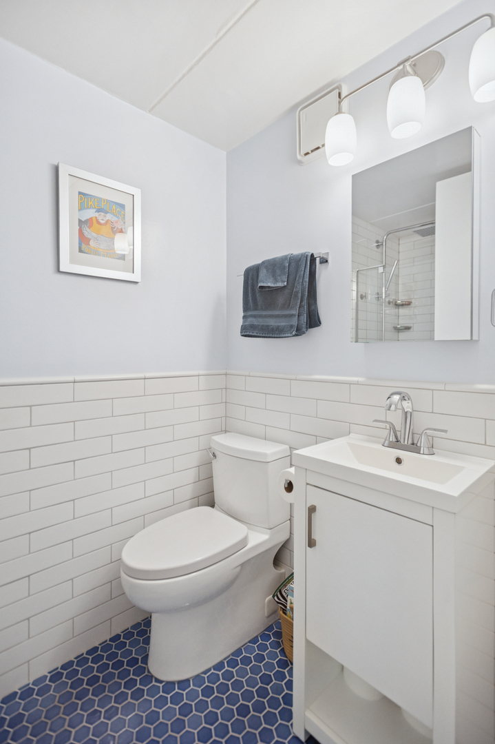 840 Michigan Avenue, Unit 22 Evanston, IL 60202 - Photo 16 of 25