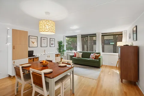 $529,000 | 840 Michigan Avenue, Unit 22, Evanston, IL 60202