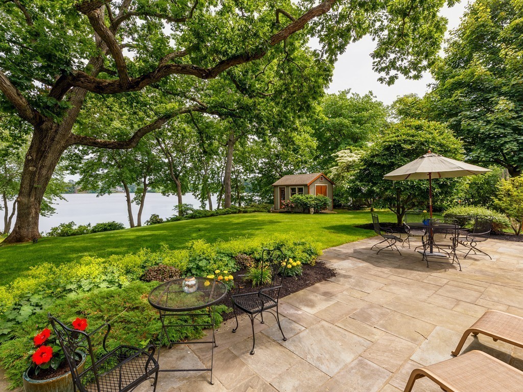 120 Locksley Road Lynnfield, MA 01940 - Photo 19 of 26 Gallery Image 19