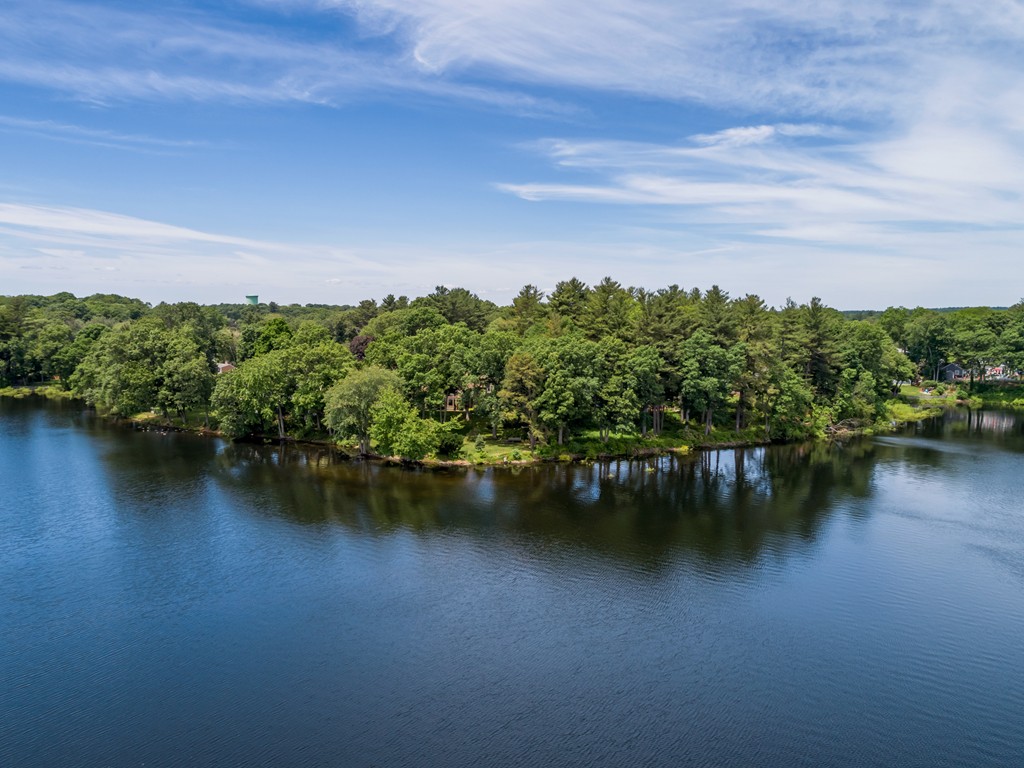 120 Locksley Road Lynnfield, MA 01940 - Photo 26 of 26 Gallery Image 26