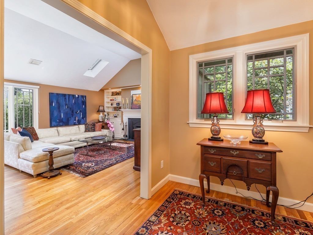 120 Locksley Road Lynnfield, MA 01940 - Photo 10 of 26 Gallery Image 10