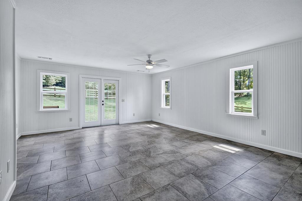1281 Deavers Road Blairsville, GA 30512 - Photo 19 of 90 Gallery Image 19