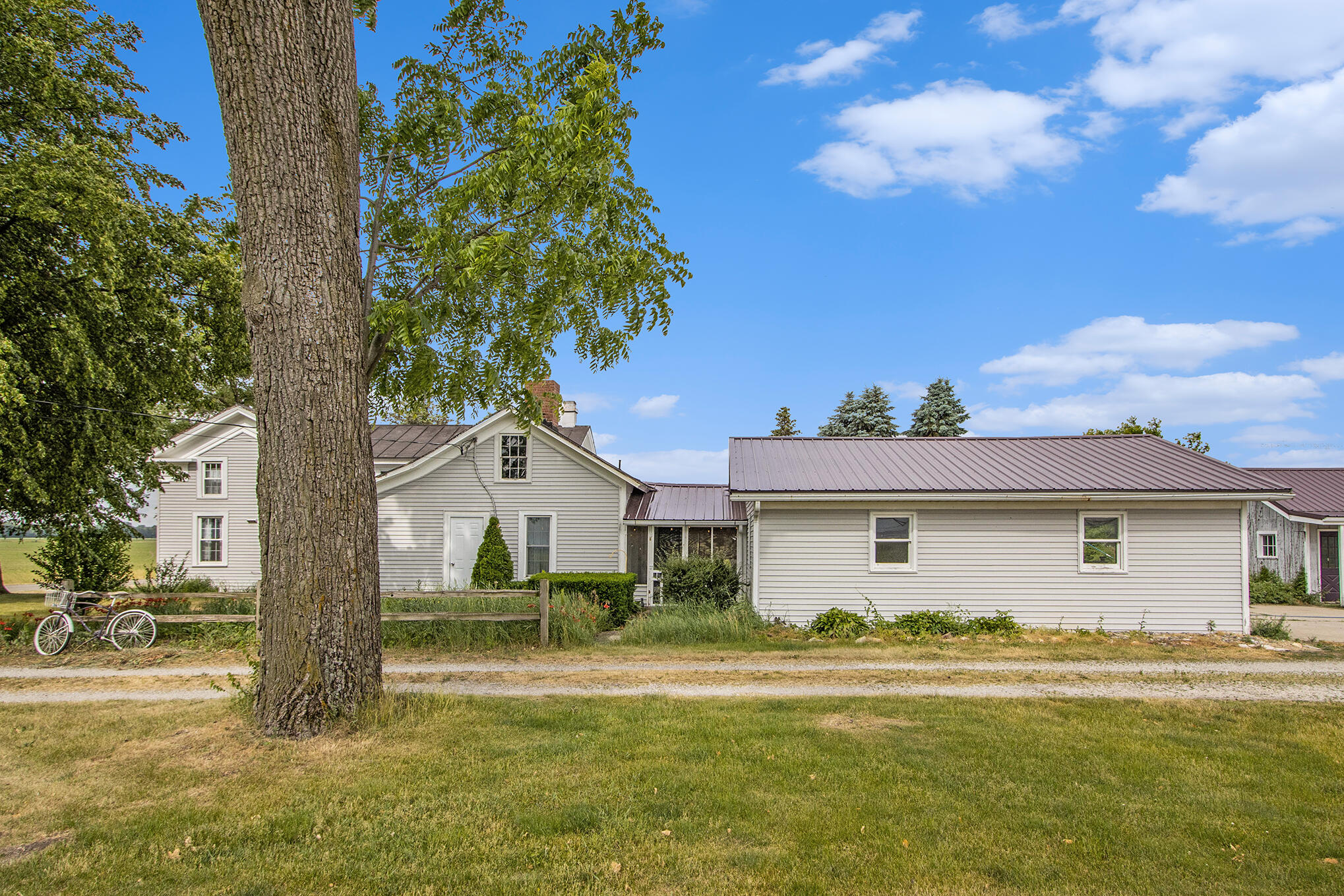 13232 Dickinson Road Constantine, MI 49042 - Photo 25 of 25 002_13232dickinson_31
