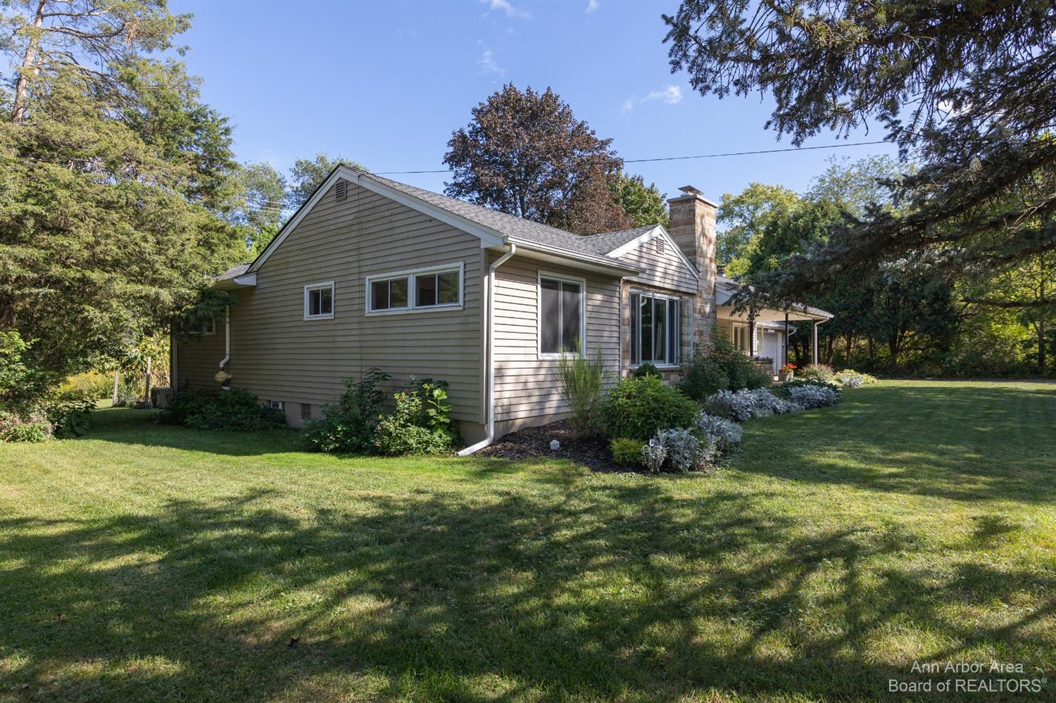 2120 Newport Road Ann Arbor, MI 48103 - Photo 33 of 35 Photo 33