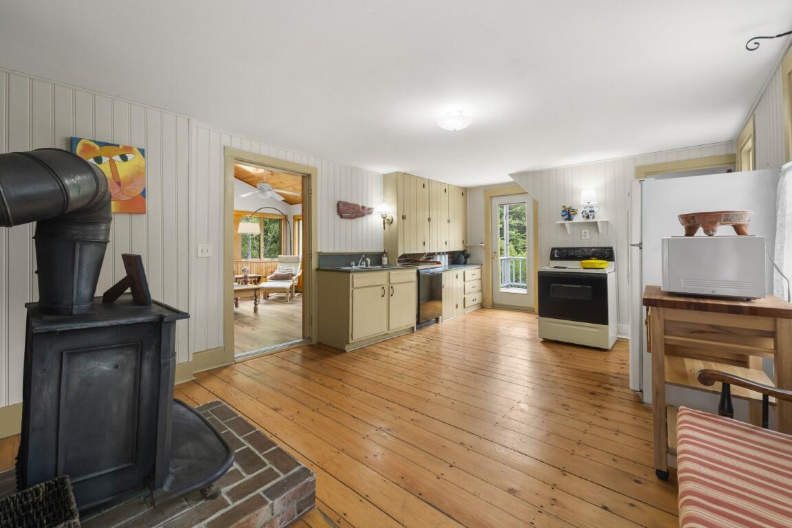 261 Ocean Point Road Boothbay Harbor, ME 04538 - Photo 13 of 45 15-261 Ocean Point Rd, Boothbay, ME-TP