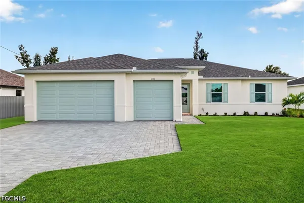 $619,900 | 633 Southwest 13th Street, Cape Coral, FL 33991