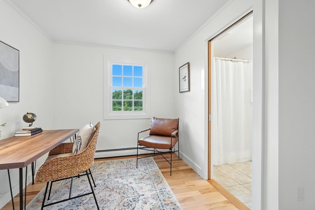 124 Pomeroy Lane Amherst, MA 01002 - Photo 13 of 32 Gallery Image 13
