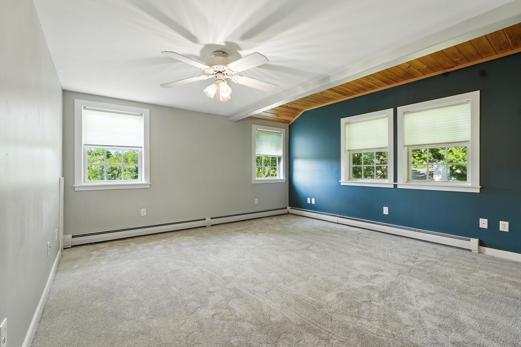 124 Pomeroy Lane Amherst, MA 01002 - Photo 15 of 32 Gallery Image 15