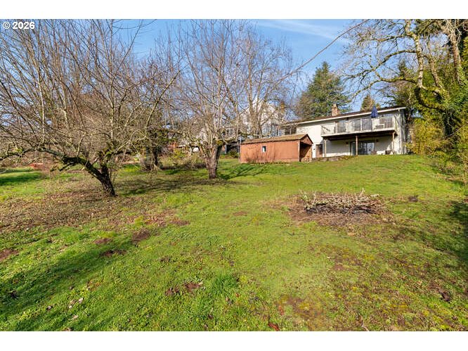 2738 Southwest Moss Street Portland, OR 97219 - Photo 34 of 46