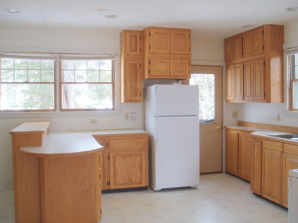 80 Summit Road Mount Desert, ME 04662 - Photo 6 of 10 Kitchen with island and door to rear...