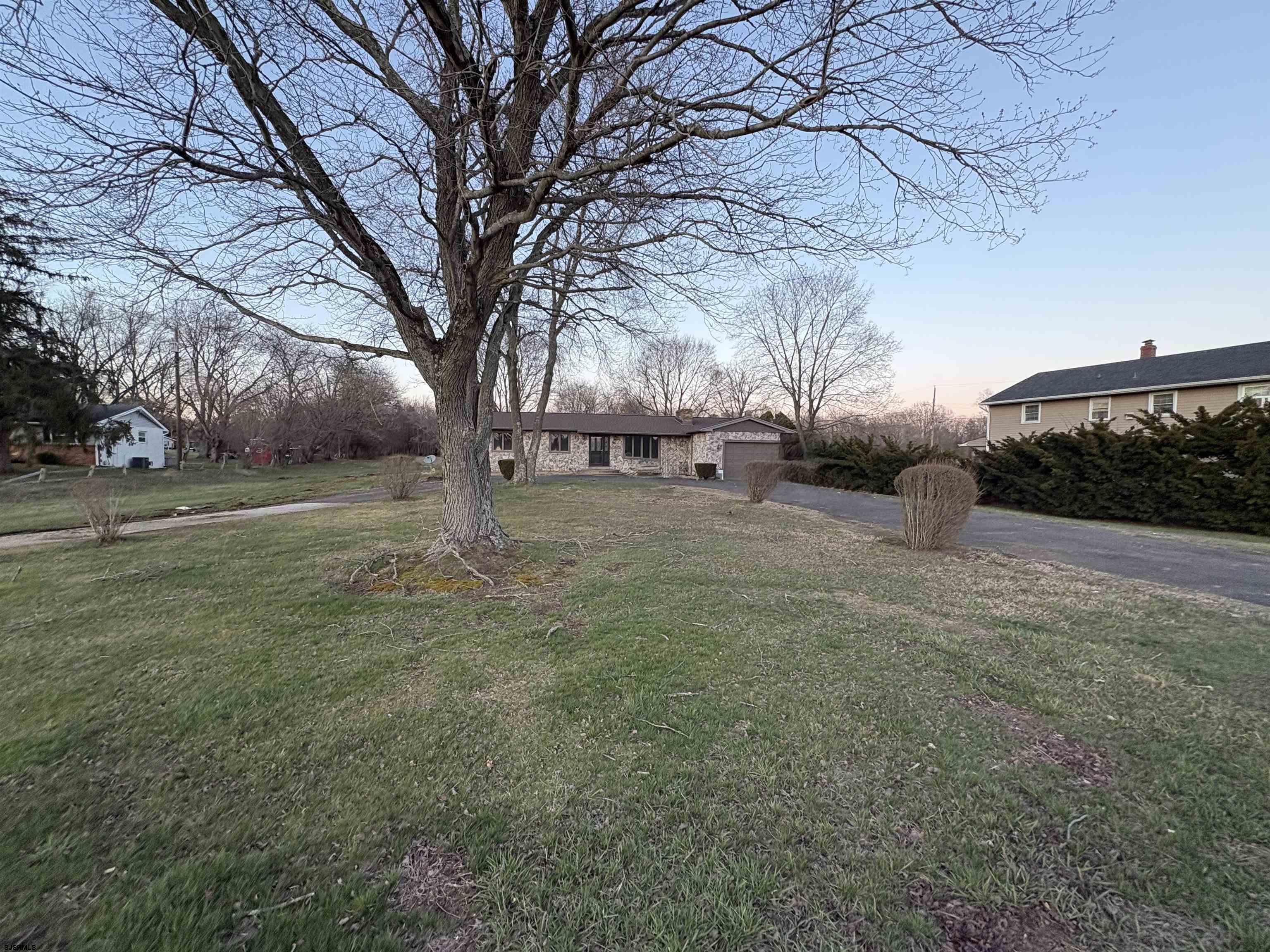 1318 Swedesboro Road Monroeville, NJ 08343 - Photo 2 of 4