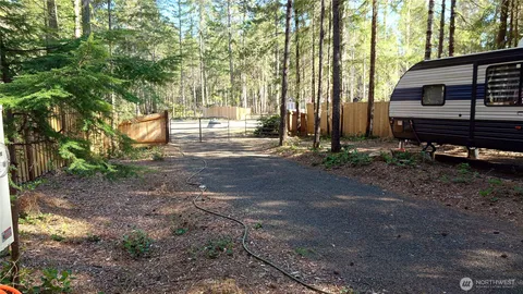 $199,500 | 80 North Kingsway South, Hoodsport, WA 98548