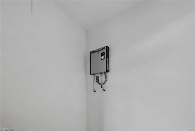 $274,000 | 639 Montclair Avenue South, Lehigh Acres, FL 33974