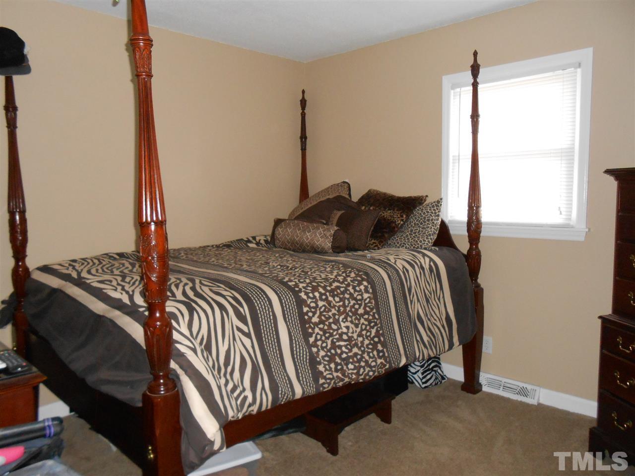 1703 Rendall Street Burlington, NC 27215 - Photo 12 of 24 Gallery Image 12
