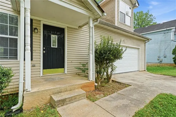 $379,000 | 2125 Shoals Way, Decatur, GA 30034
