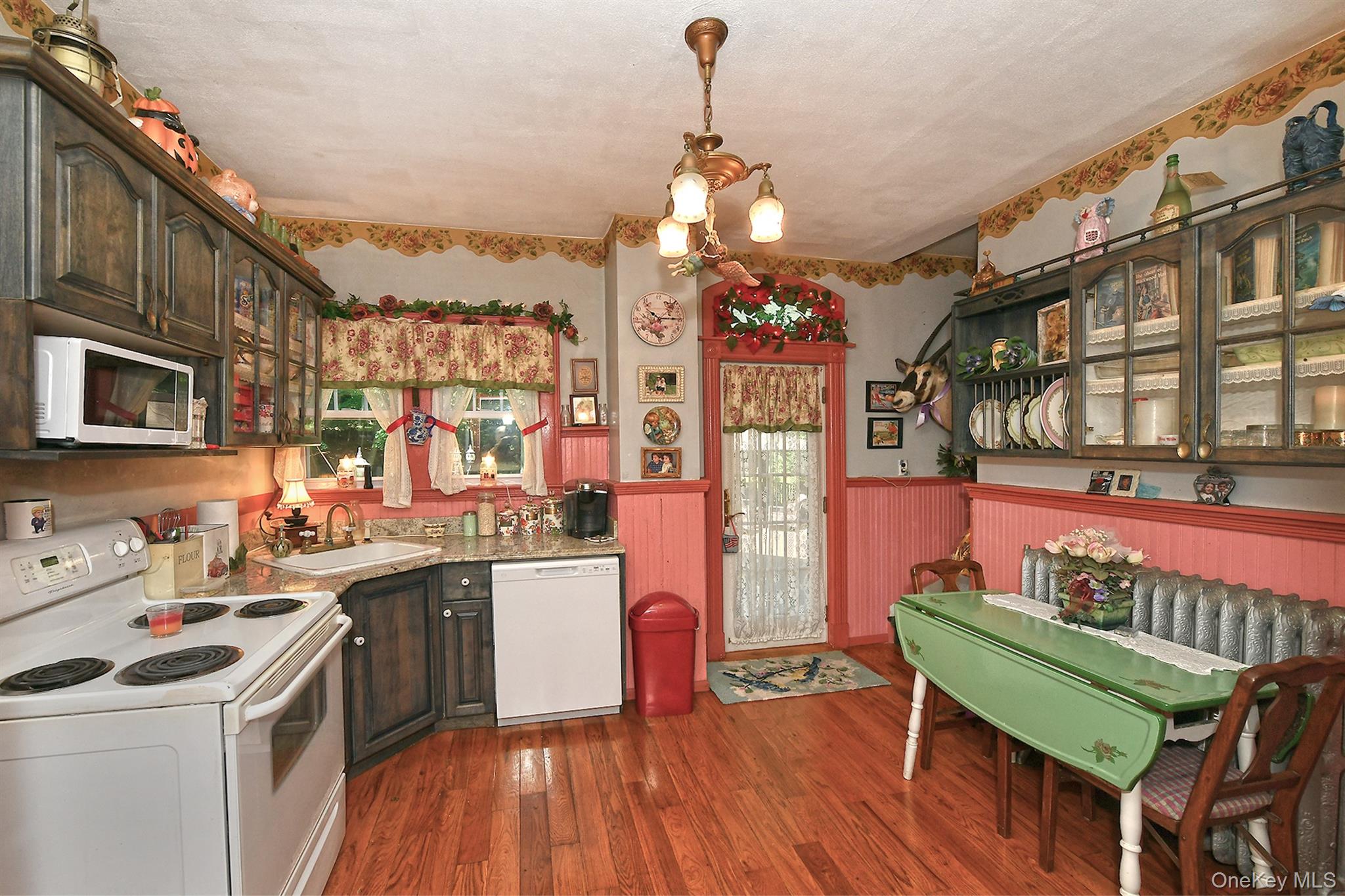277 Vernon Valley Road Northport, NY 11768 - Photo 12 of 49