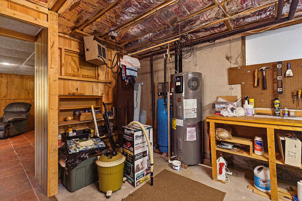 176 Perkins Beach Road Wayne, ME 04284 - Photo 48 of 76 39_BP5A0429_DxO_mls