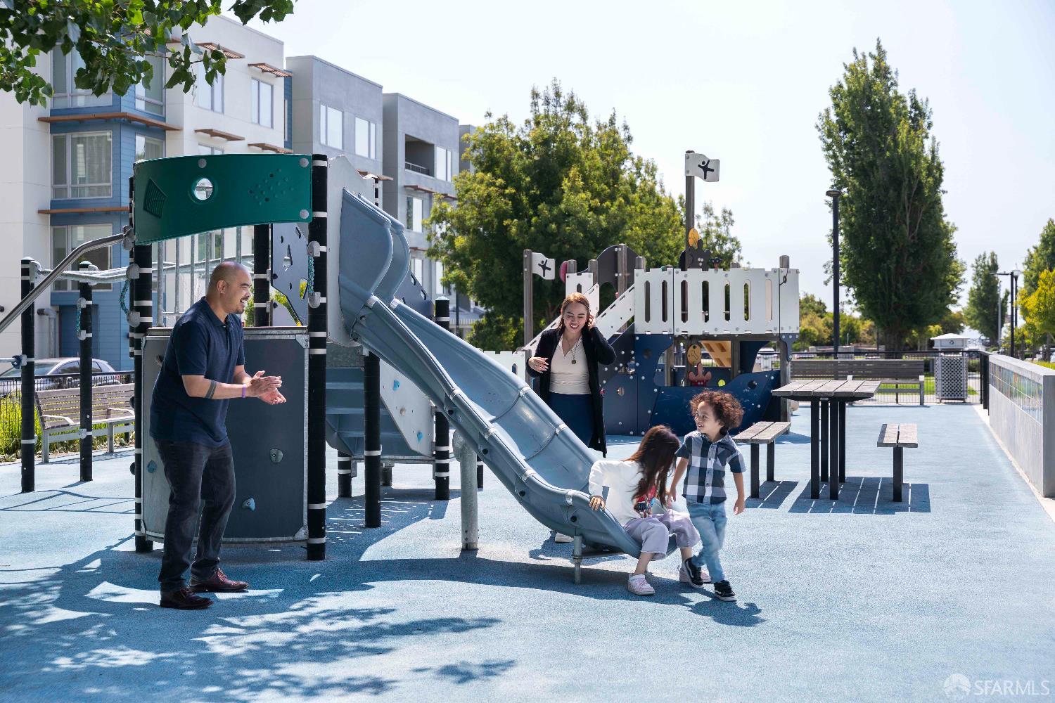 52 Innes Court, Unit 402 San Francisco, CA 94124 - Photo 47 of 49