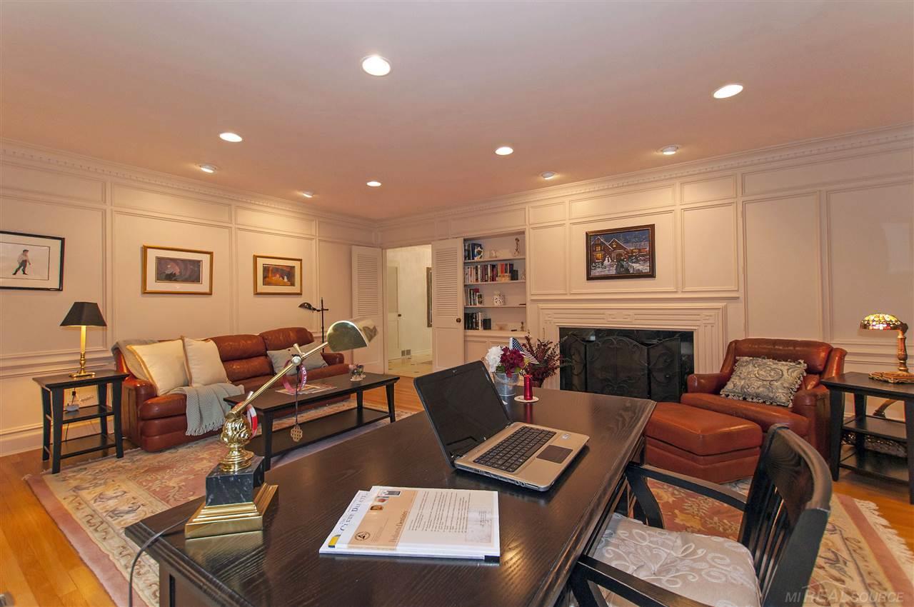 61 North Deeplands Road Grosse Pointe, MI 48236 - Photo 26 of 52 31292901-25.JPG
