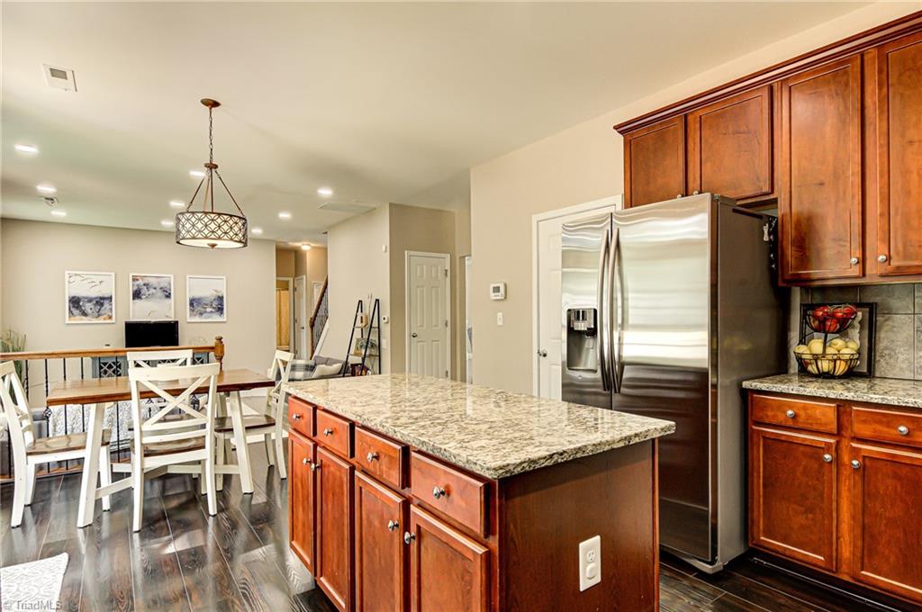 3522 Sagedale Court High Point, NC 27265 - Photo 13 of 30