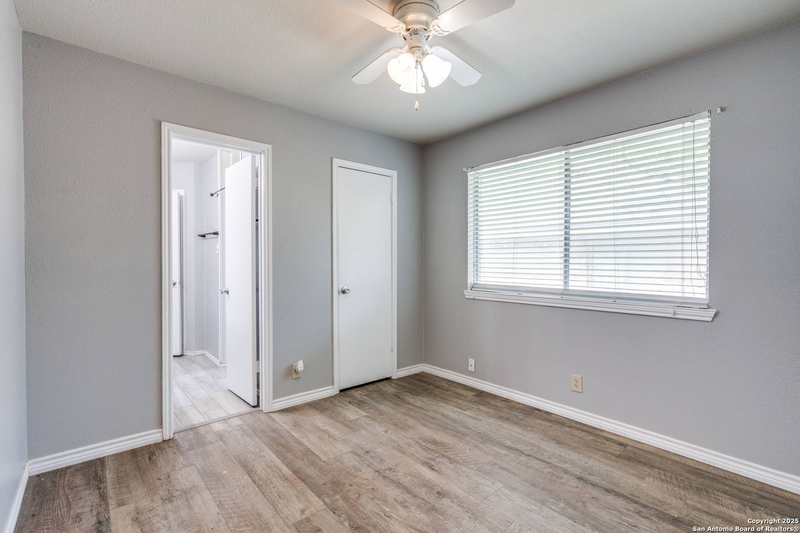 8009 Forest Ash Live Oak, TX 78233 - Photo 25 of 33 a view of an empty room with a window