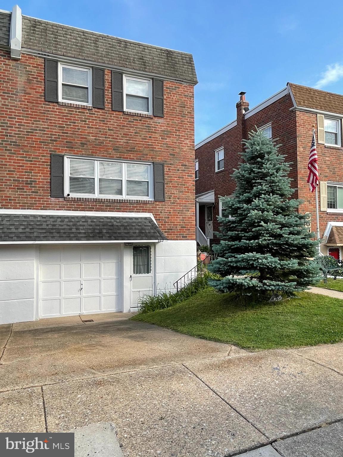 662 Renz Street Philadelphia, PA 19128 - Photo 2 of 30 Gallery Image 2