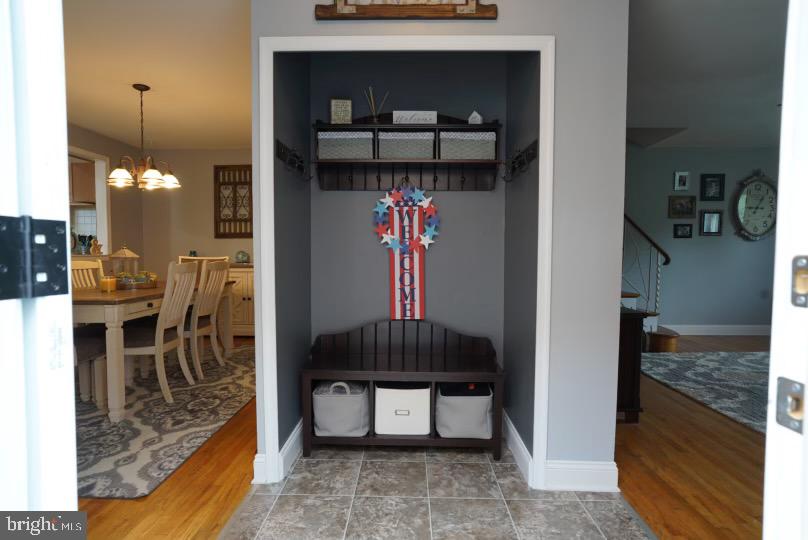 662 Renz Street Philadelphia, PA 19128 - Photo 4 of 30 Gallery Image 4