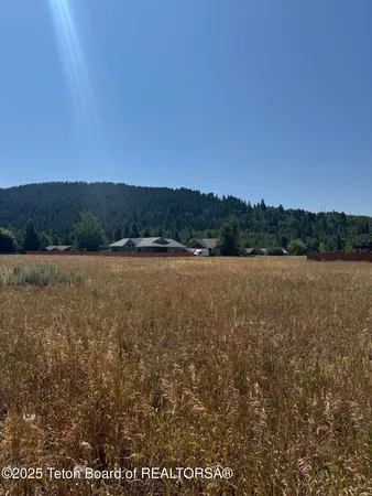 $225,000 | 630 Snake River Drive, Alpine, WY 83128